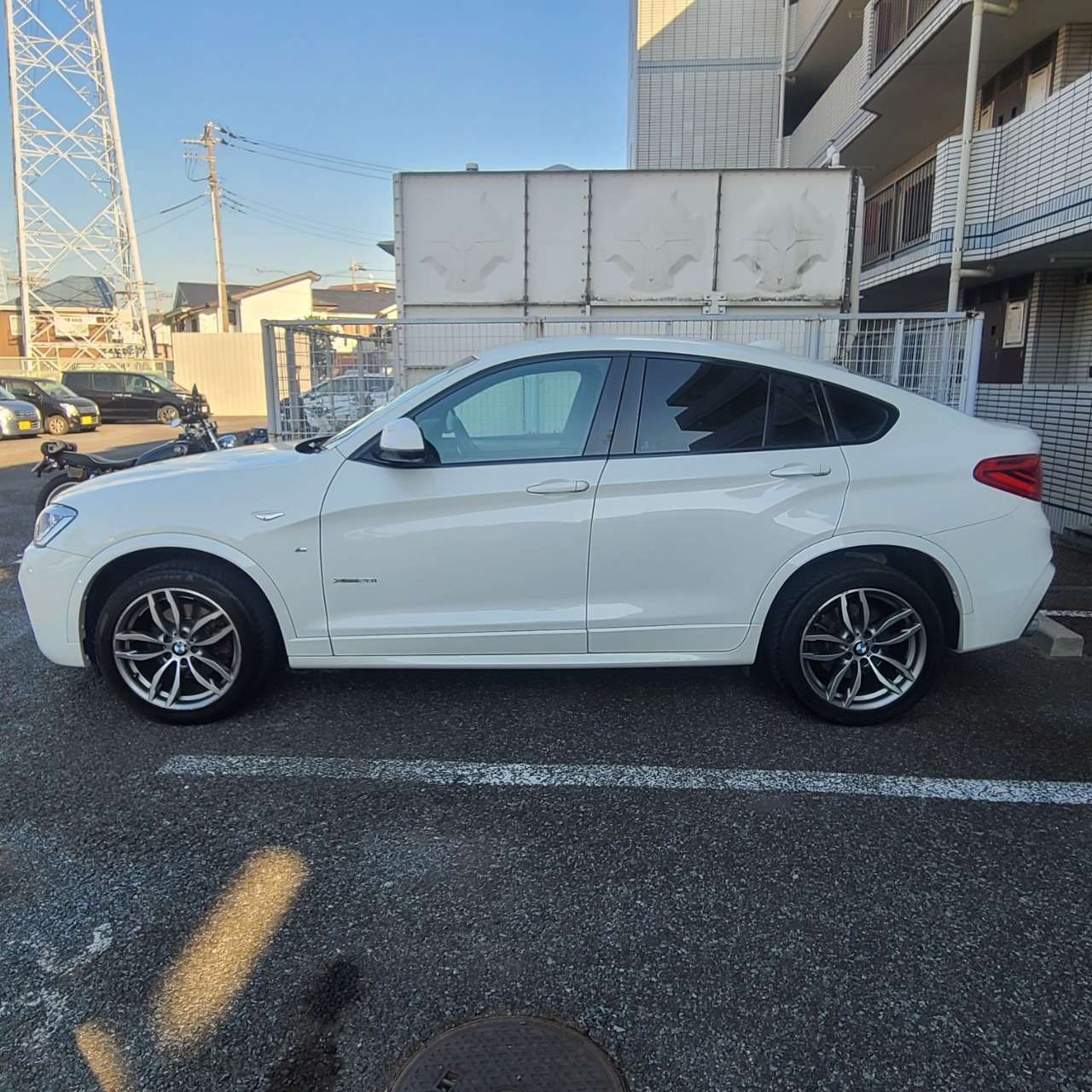 ＢＭＷ X4 ｘＤｒｉｖｅ2.8i　 Mスポーツ　4WD