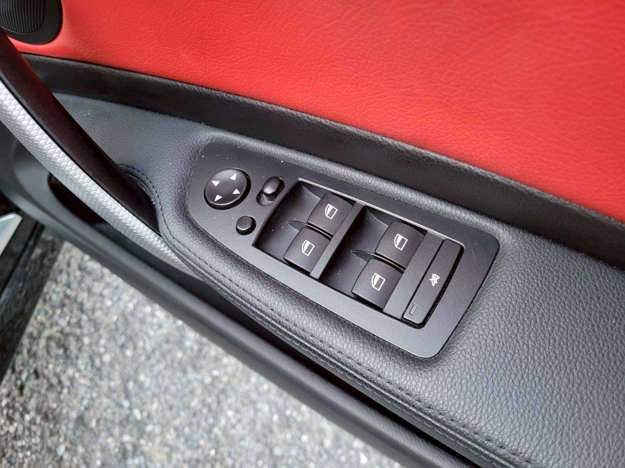 BMW116i Mスポーツ　H19　黒　