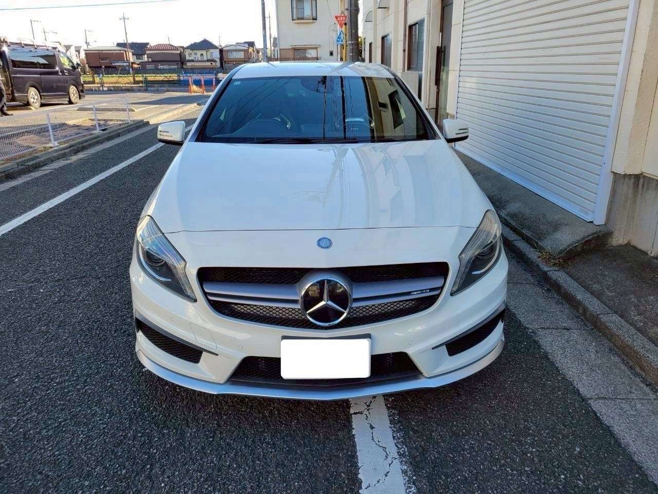 ベンツA45AMG   4WD ホワイト