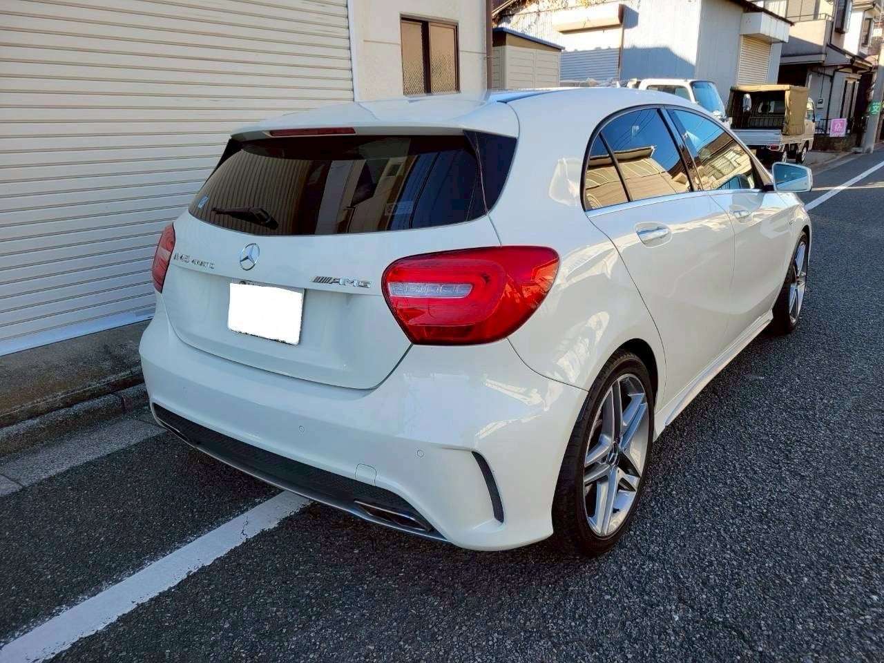 ベンツA45AMG   4WD ホワイト