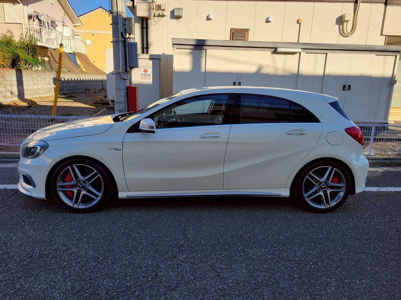 ベンツA45AMG   4WD ホワイト