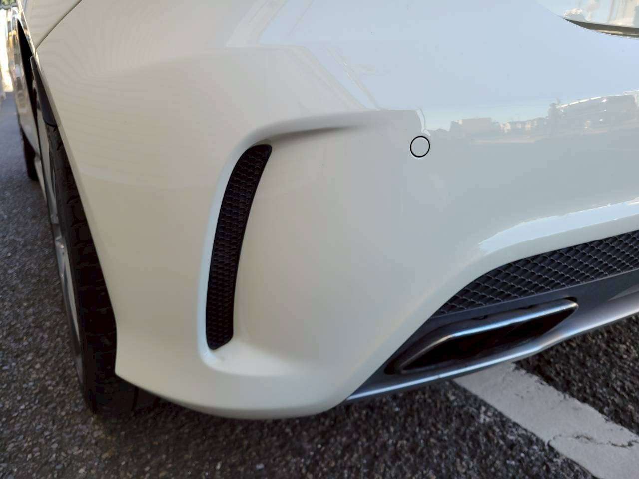 ベンツA45AMG   4WD ホワイト