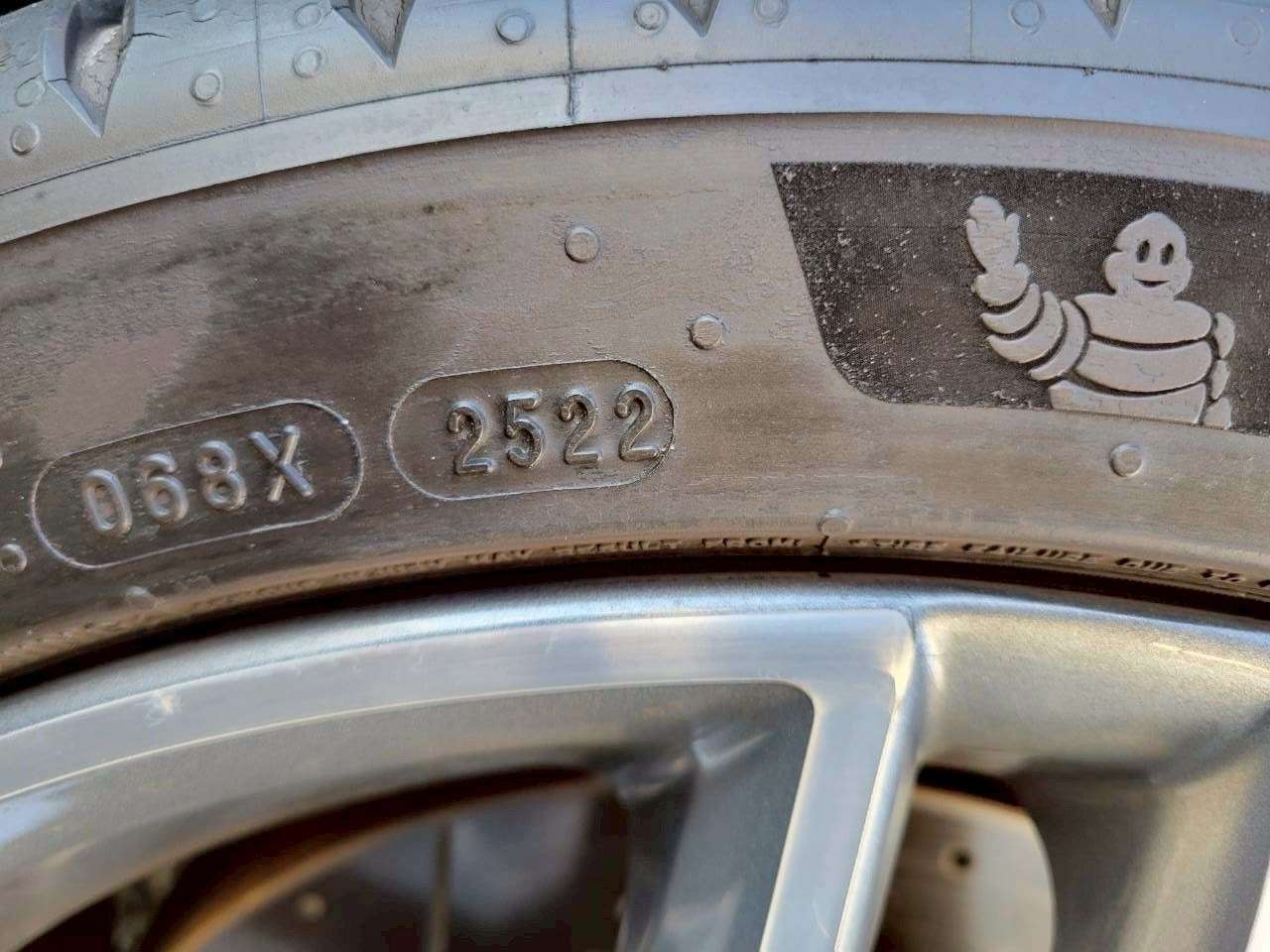 ベンツA45AMG   4WD ホワイト