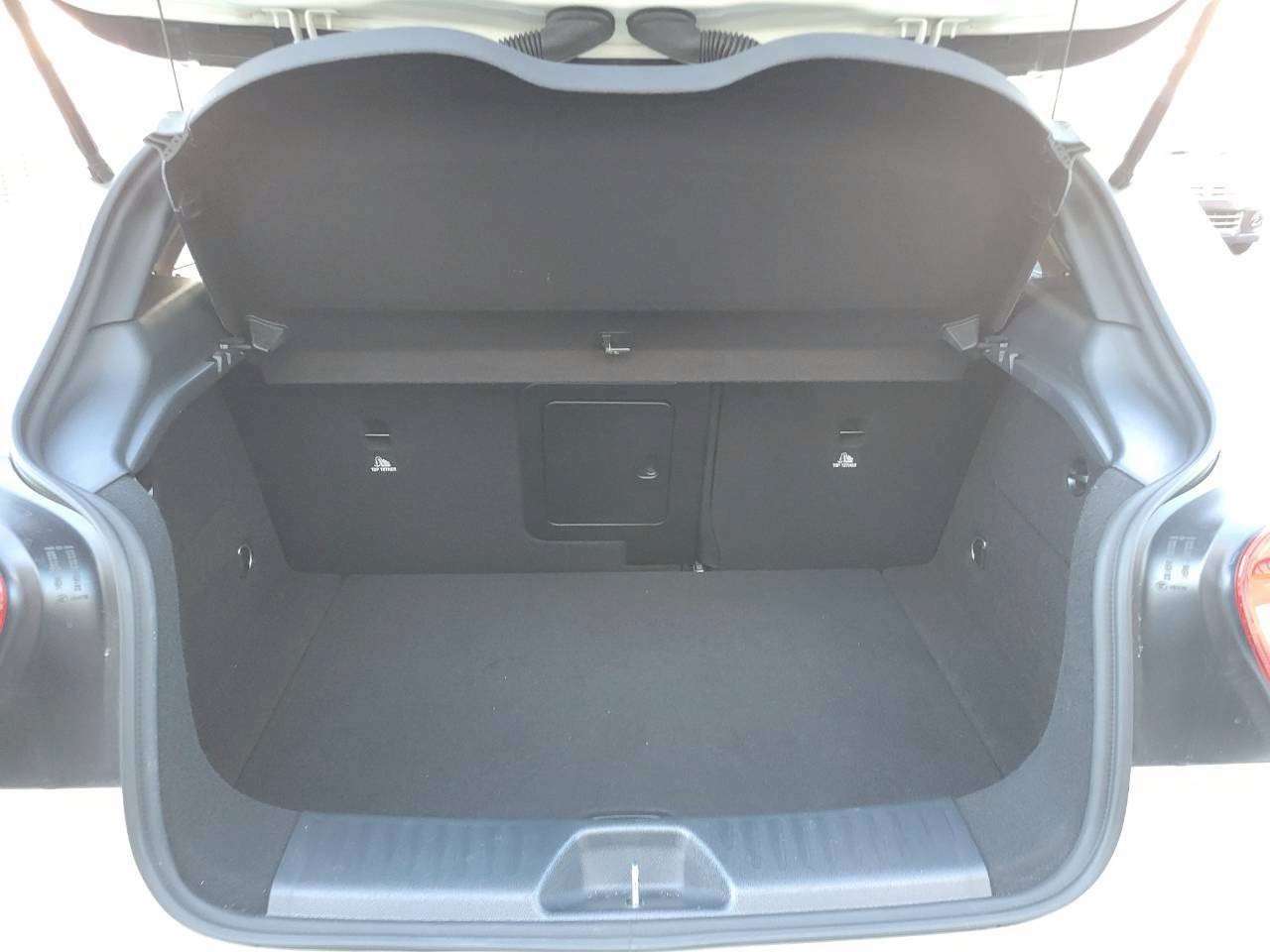 ベンツA45AMG   4WD ホワイト