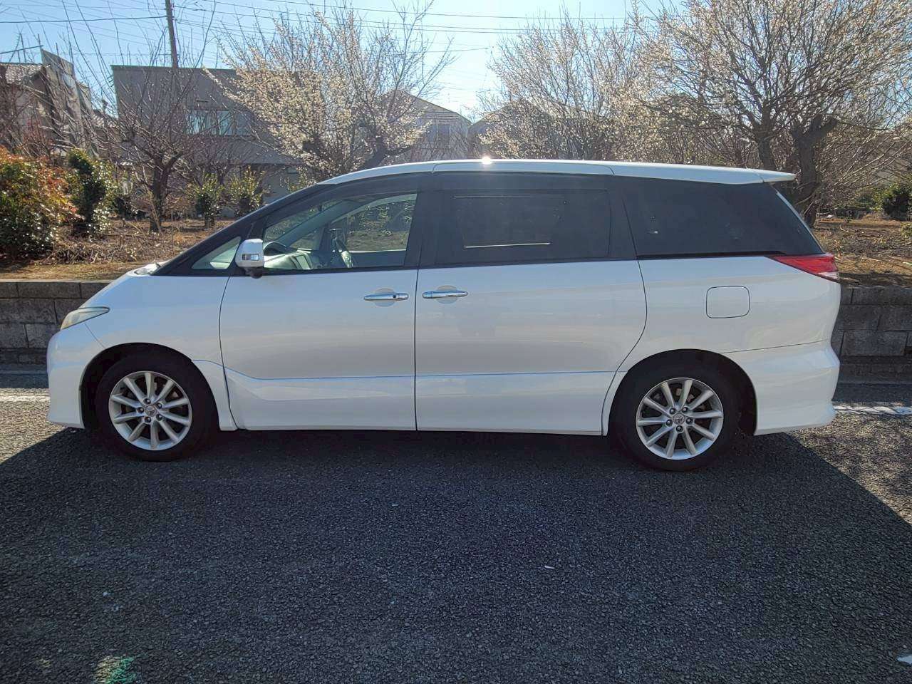 エスティマ　２．４アエラス 中期モデル