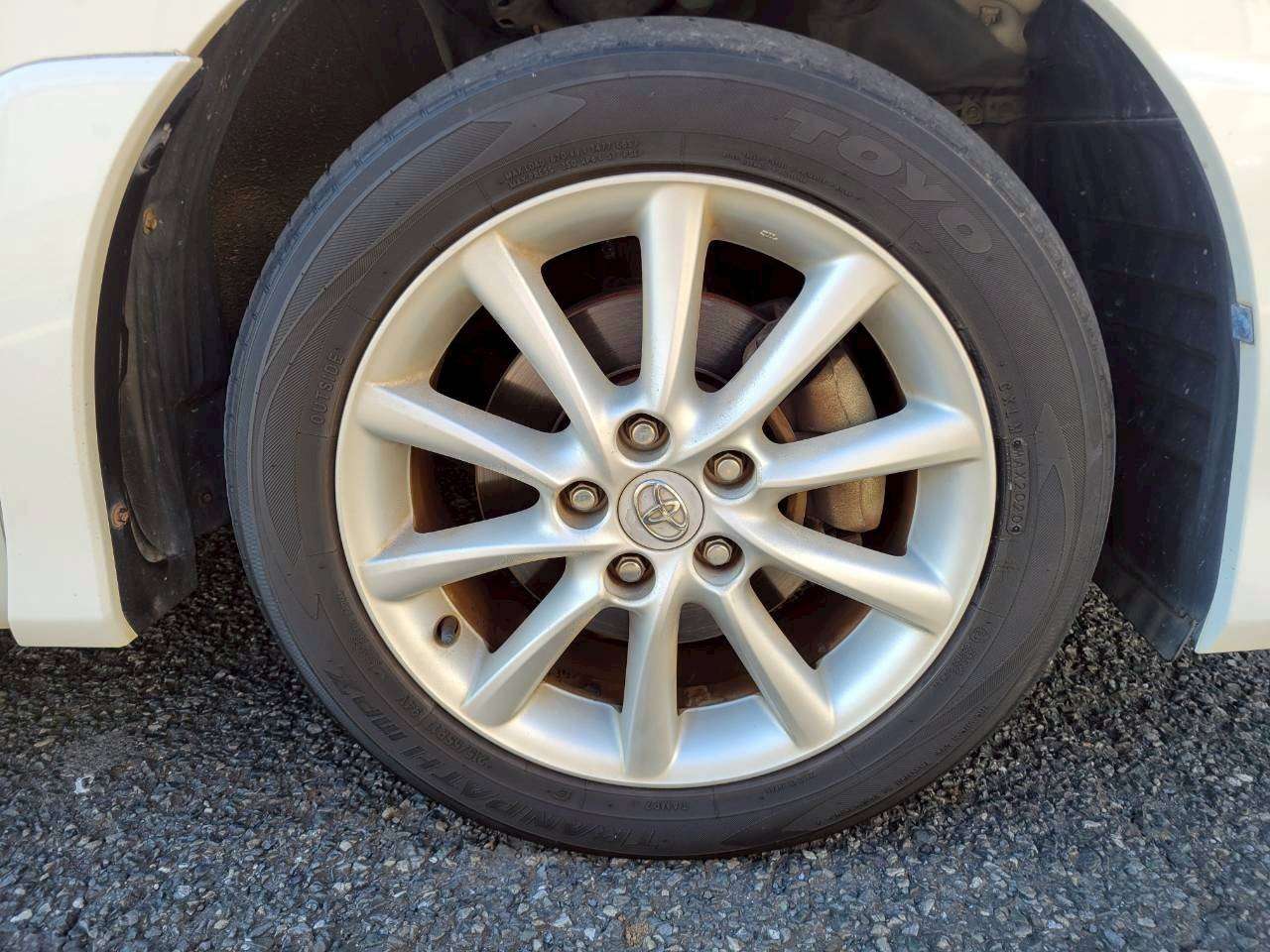 エスティマ　２．４アエラス 中期モデル