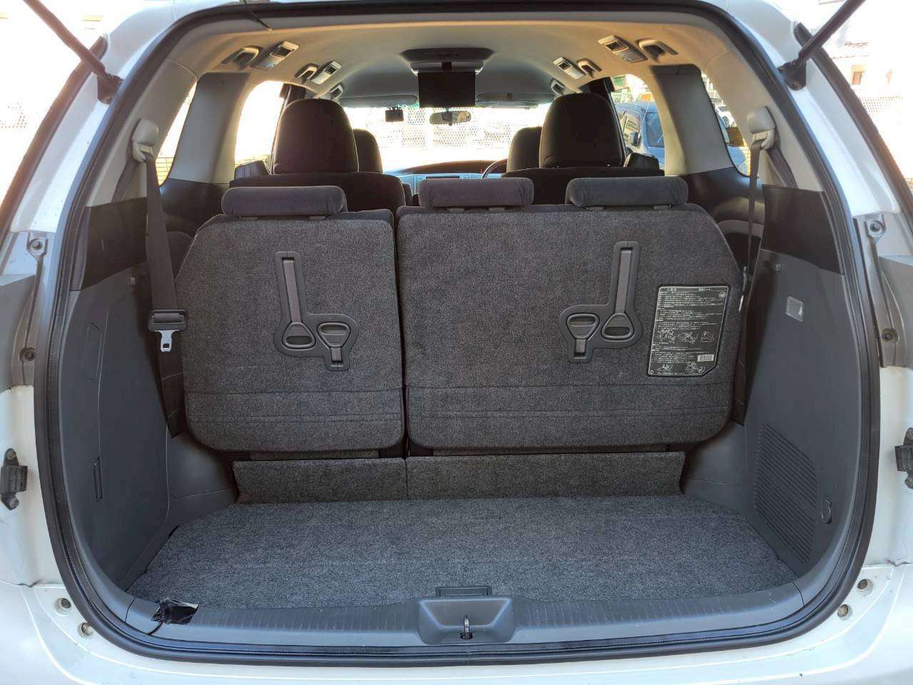 エスティマ　２．４アエラス 中期モデル