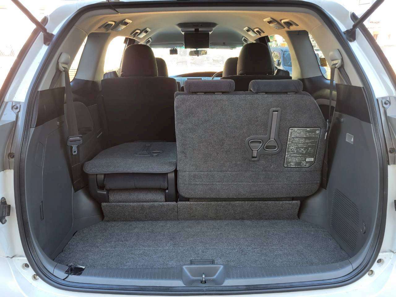 エスティマ　２．４アエラス 中期モデル