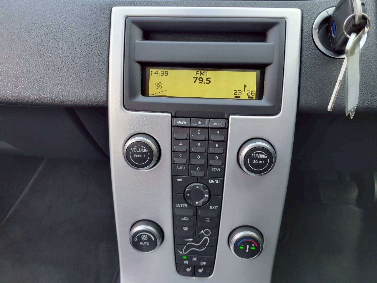 ボルボV50　2.0クラシック　特別仕様車