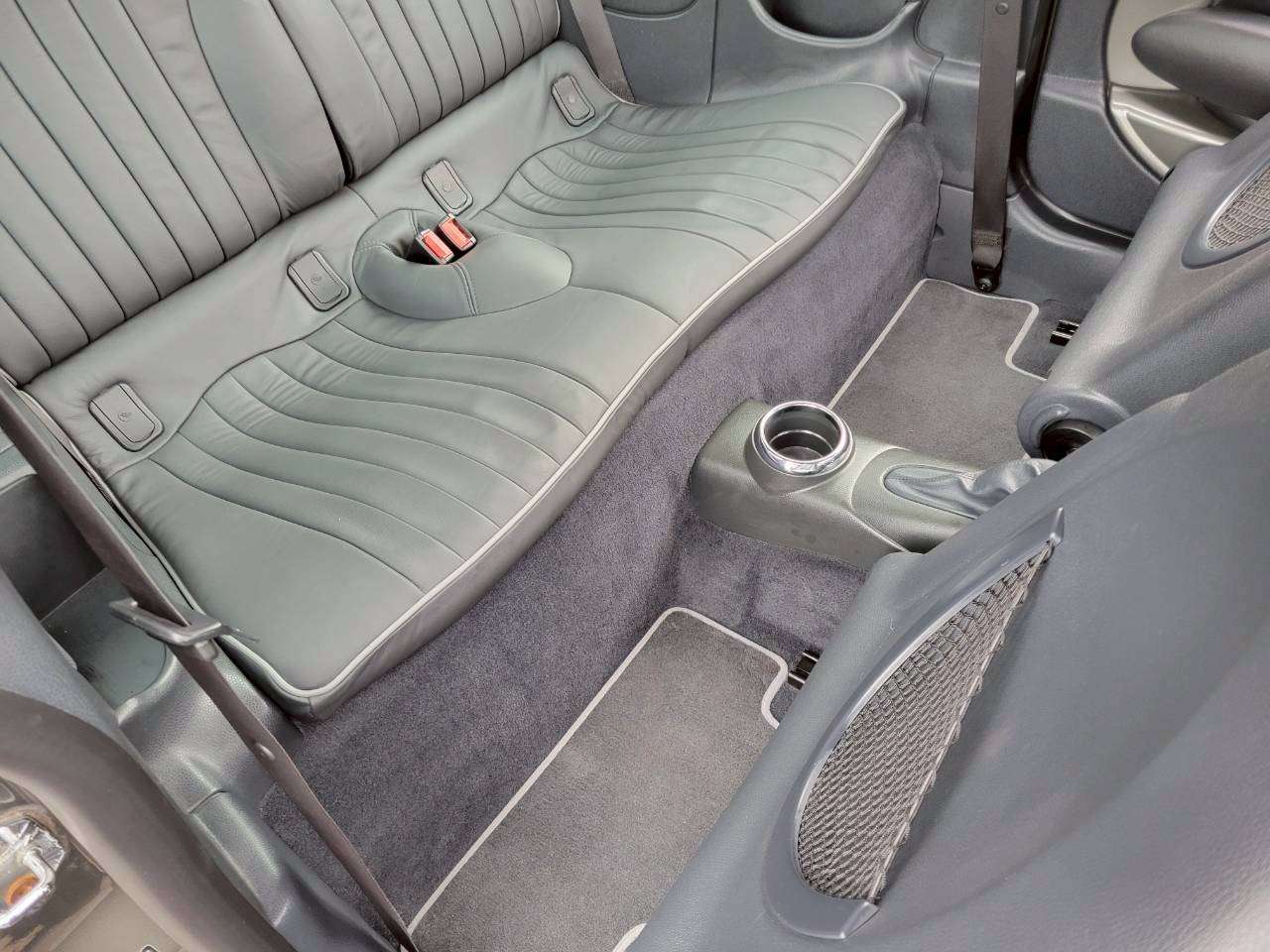 ＢＭＷミニ パークレーン（特別仕様車）21000キロ