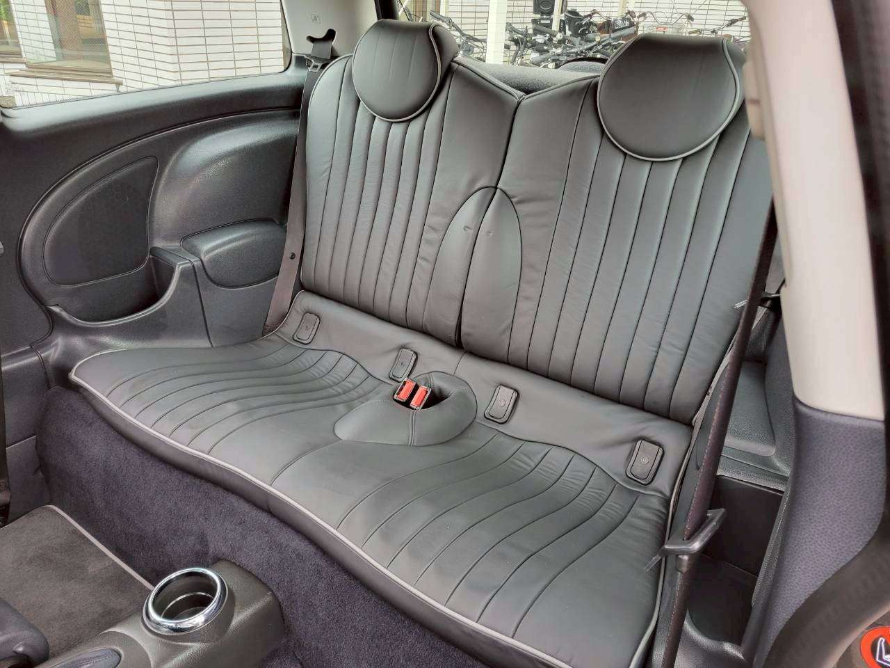 ＢＭＷミニ パークレーン（特別仕様車）21000キロ