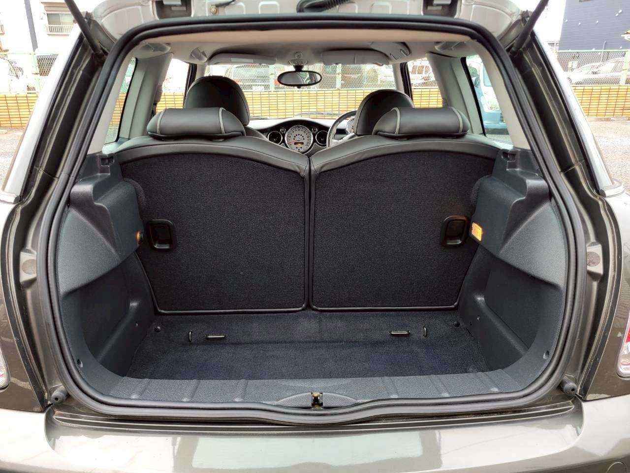 ＢＭＷミニ パークレーン（特別仕様車）21000キロ