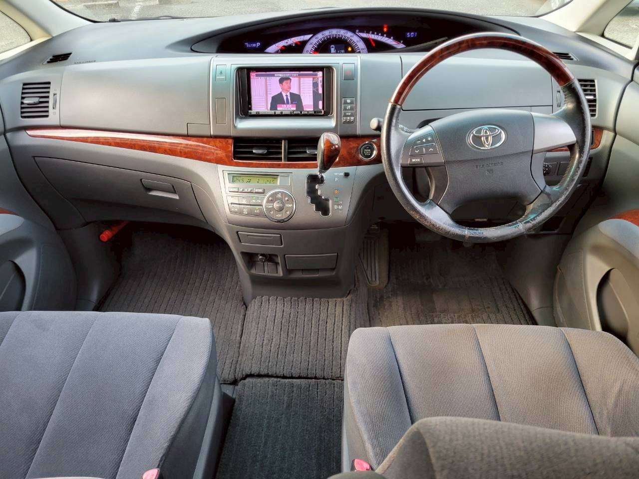 エスティマ　２．４アエラス 中期モデル　Wムーンルーフ