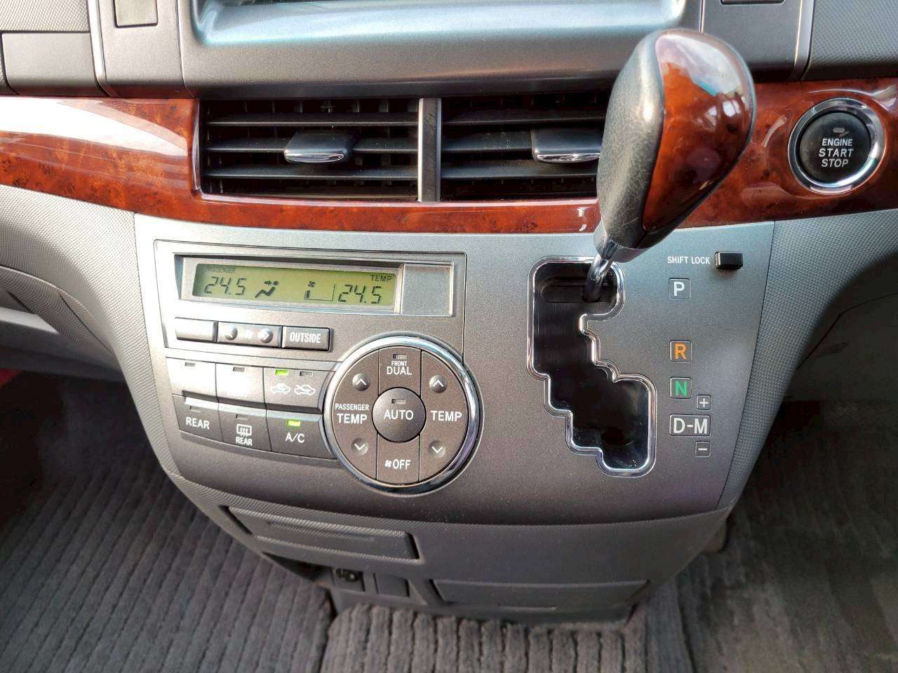 エスティマ　２．４アエラス 中期モデル　Wムーンルーフ