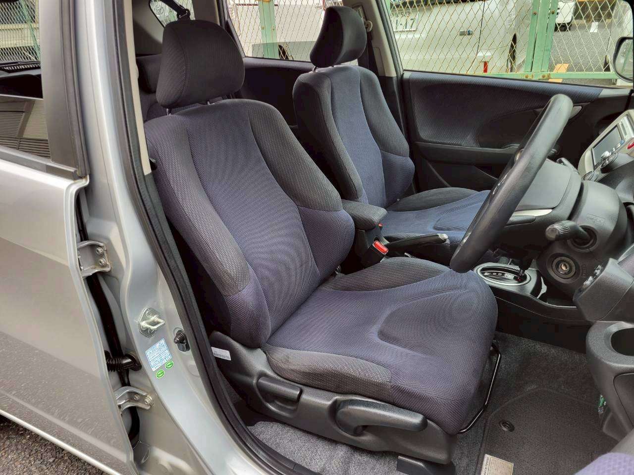 フィット　ハイブリッド　