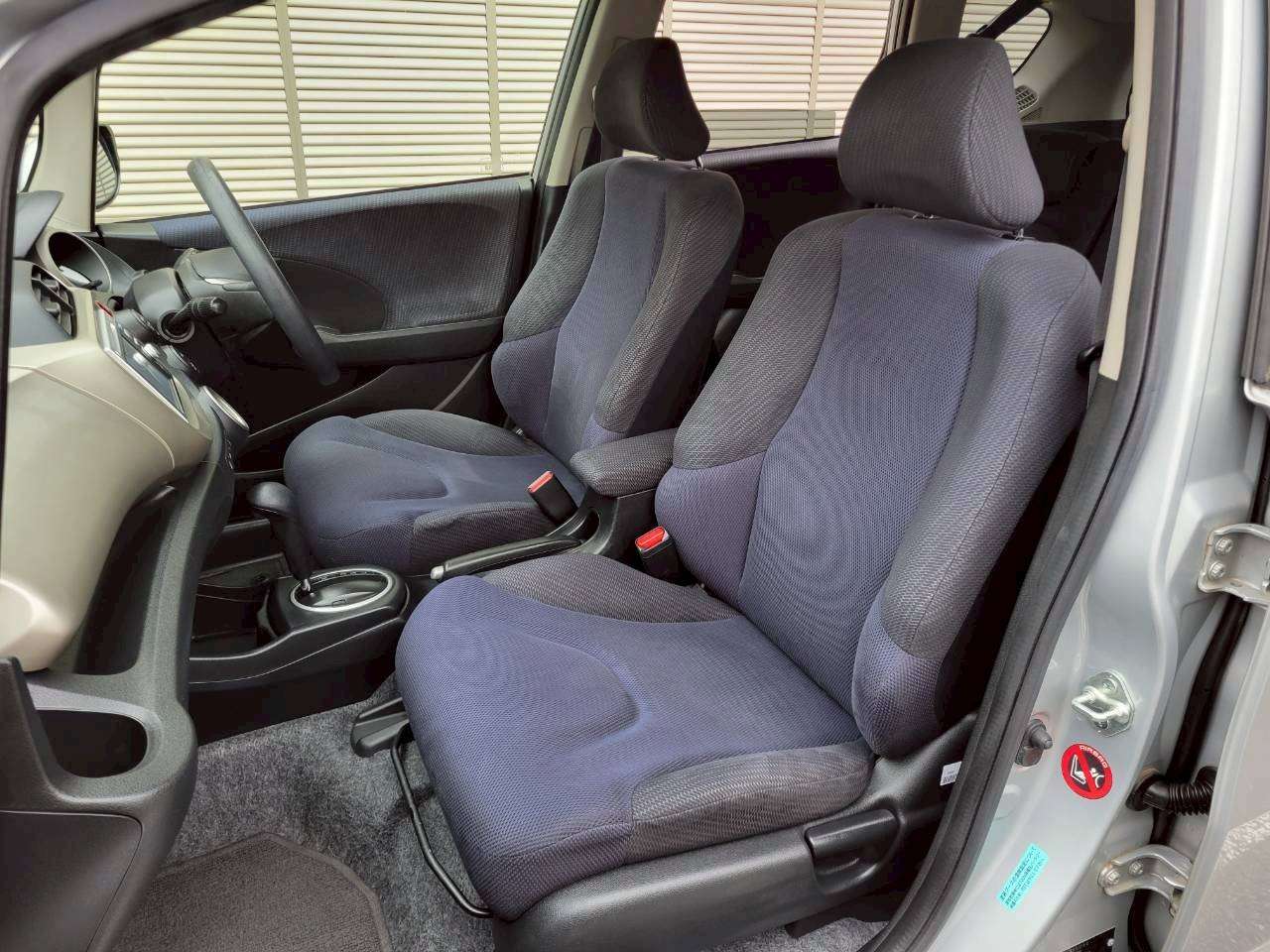 フィット　ハイブリッド　