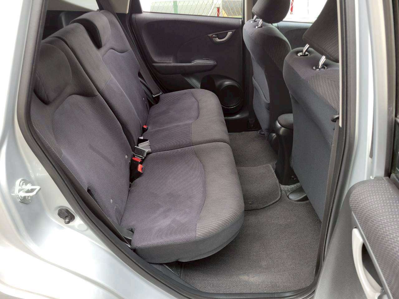 フィット　ハイブリッド　