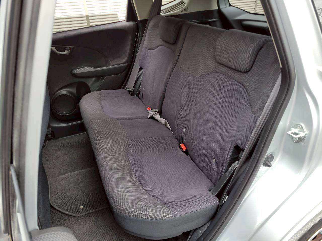 フィット　ハイブリッド　