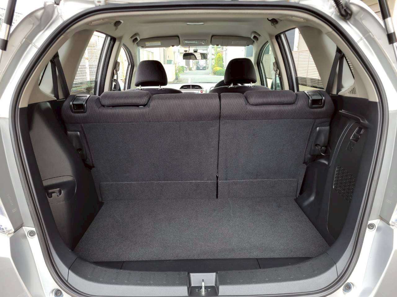 フィット　ハイブリッド　