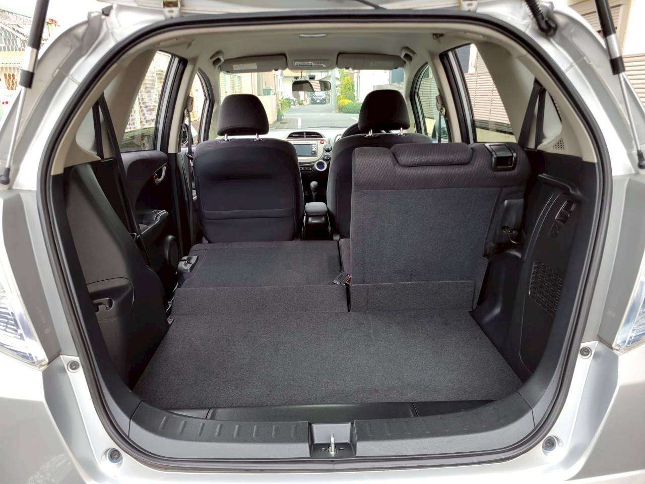 フィット　ハイブリッド　