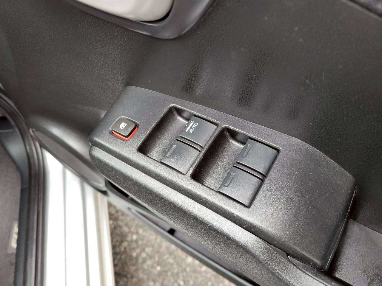 フィット　ハイブリッド　