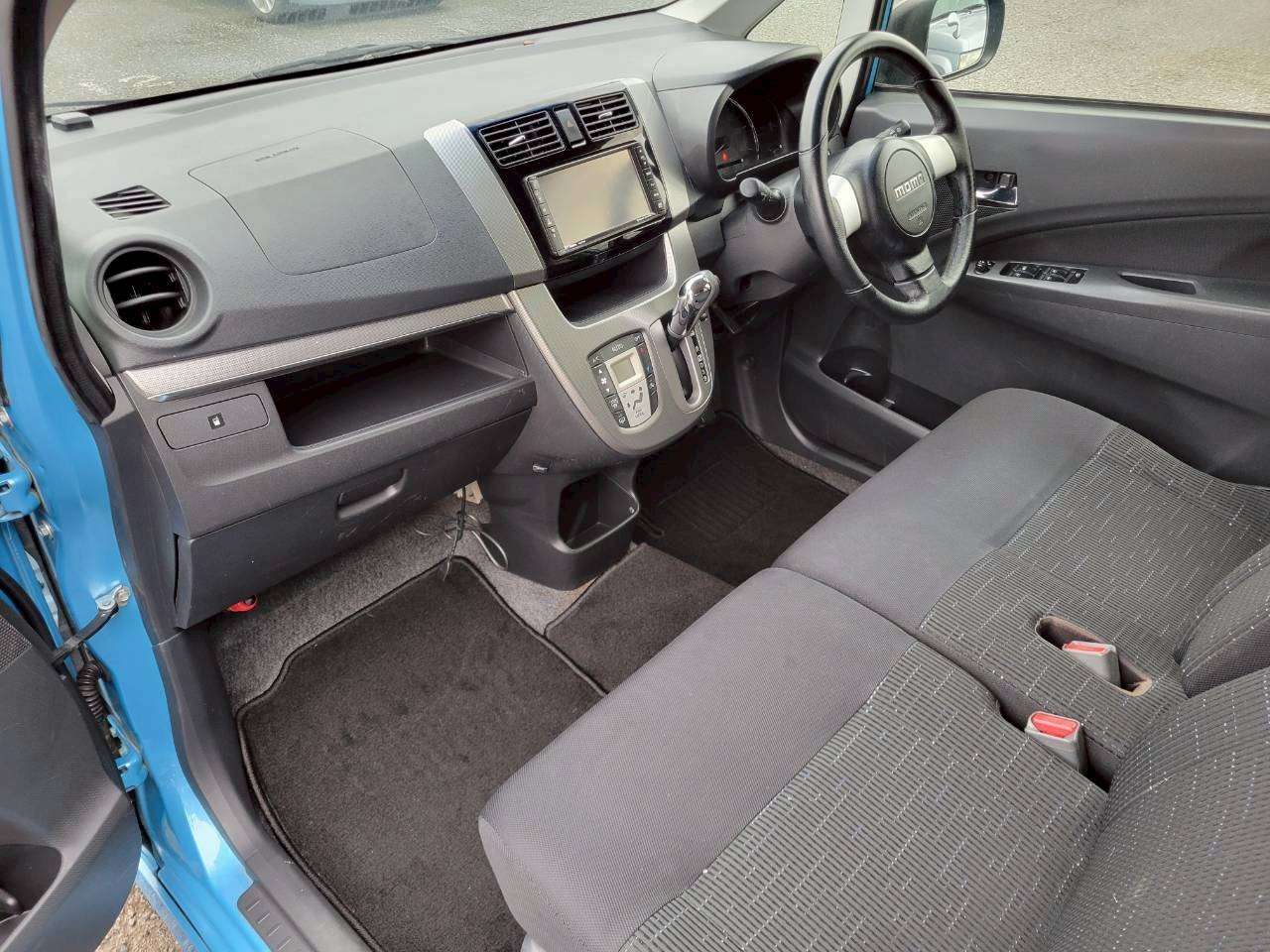 ステラ　カスタムRS