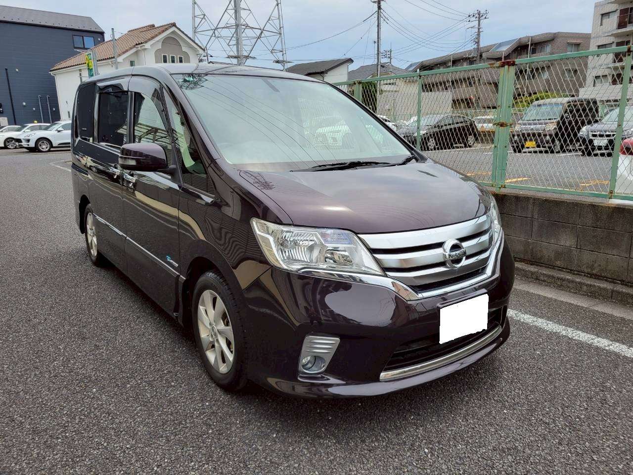 セレナ　ハイウェイスターS　ハイブリッドVセレクション
