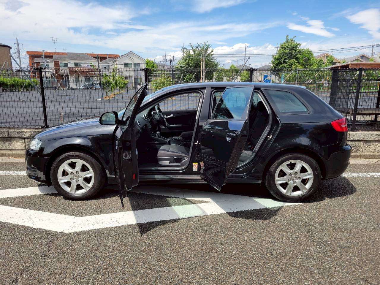 アウディA3　1.4TFSI　