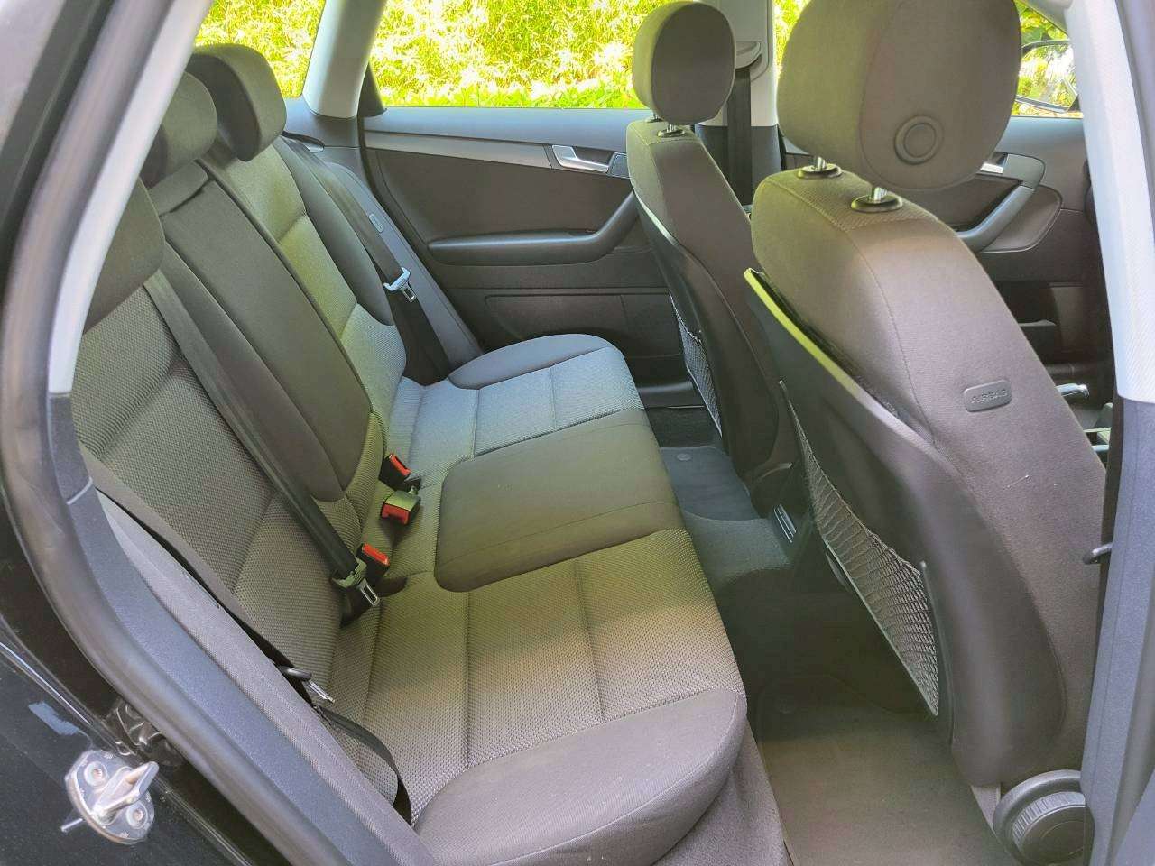アウディA3　1.4TFSI　