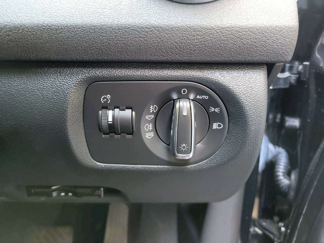 アウディA3　1.4TFSI　