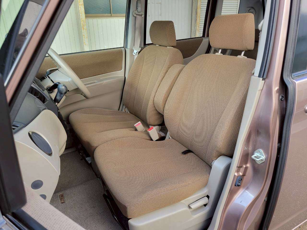 デュアルオートエアコン