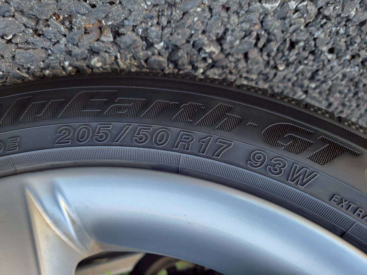 ボルボV50　2.0クラシック　特別仕様車