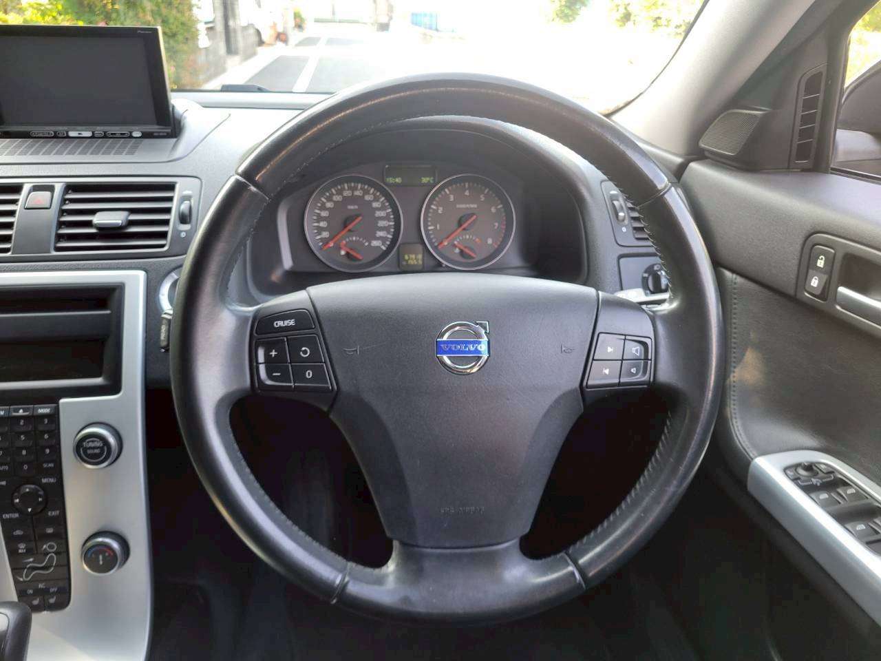 ボルボV50　2.0クラシック　特別仕様車