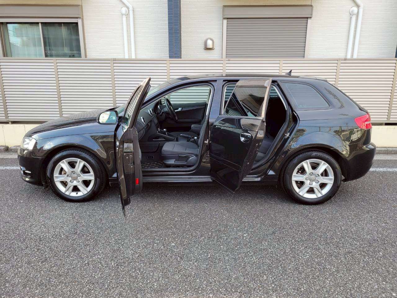 アウディA3　1.4TFSI　