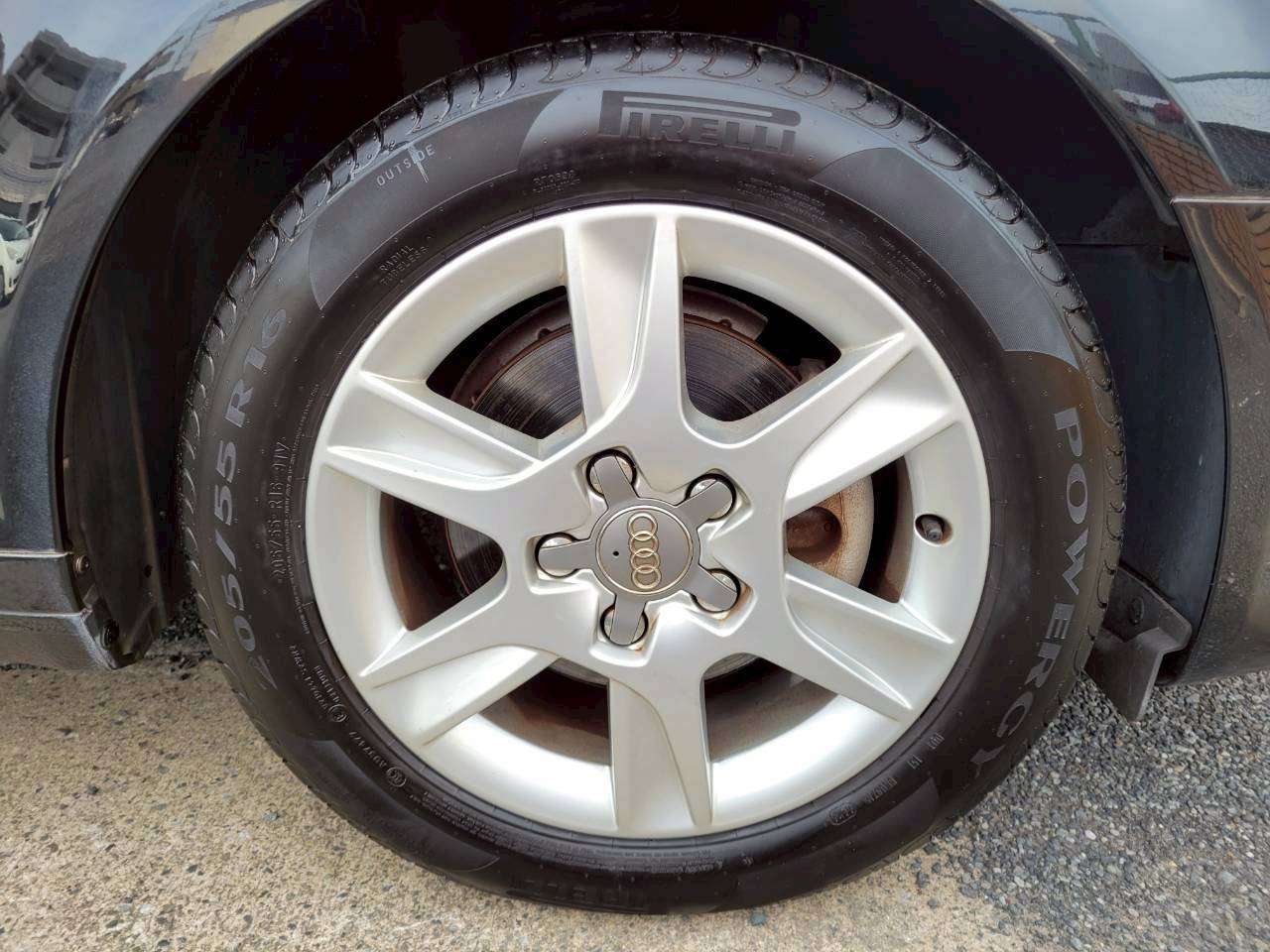 アウディA3　1.4TFSI　