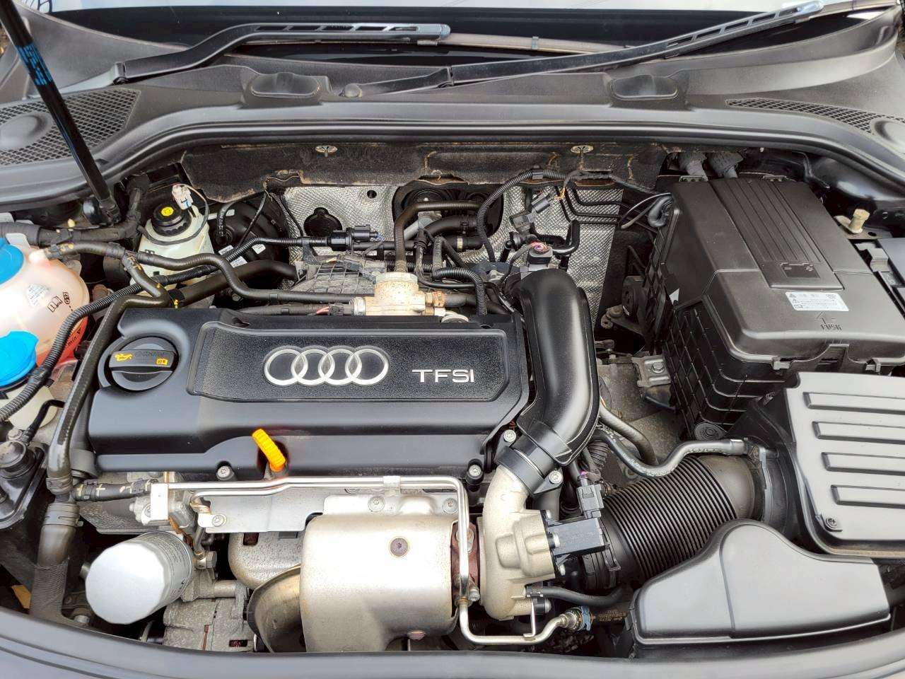 アウディA3　1.4TFSI　