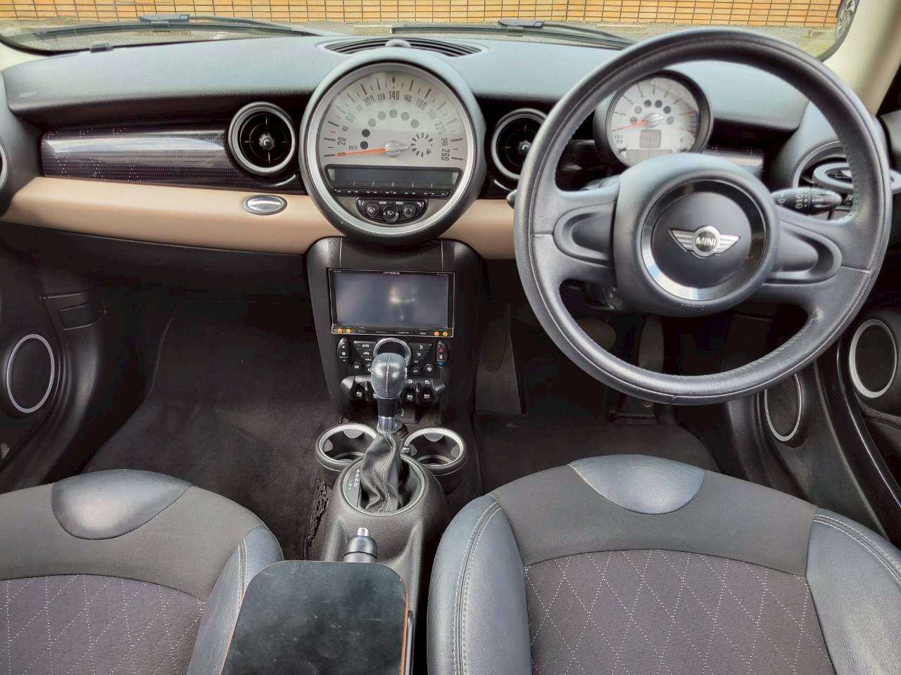 ＢＭＷミニ 　ベーカーストリート　特別仕様車