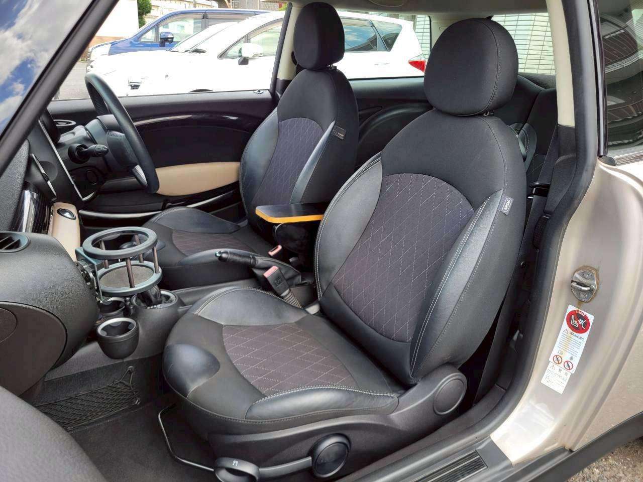 ＢＭＷミニ 　ベーカーストリート　特別仕様車