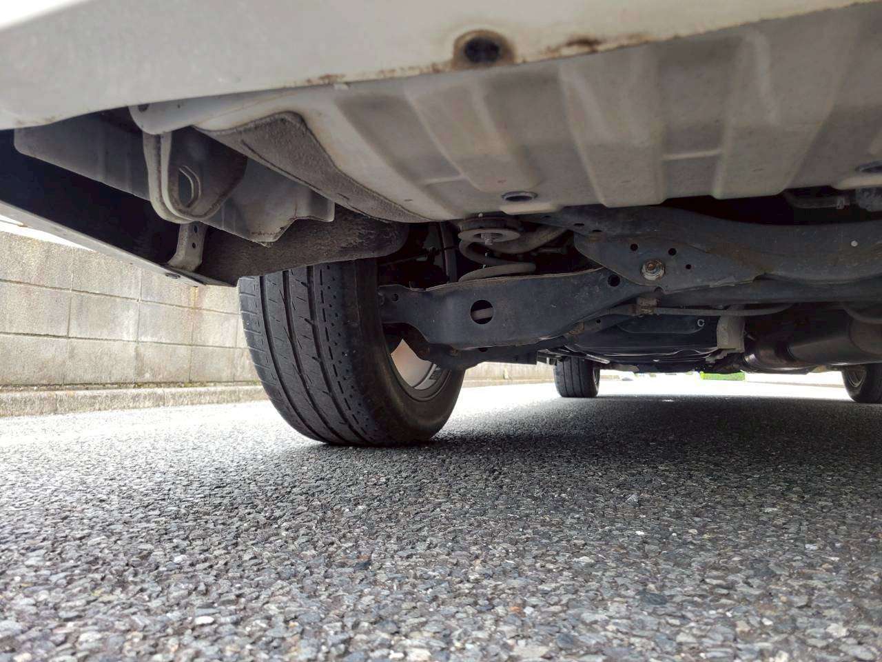 日産　エルグランド250ハイウェイスター　アーバンクロム