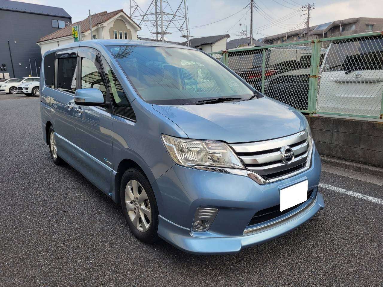 セレナ　ハイウェイスターS  HYBRID