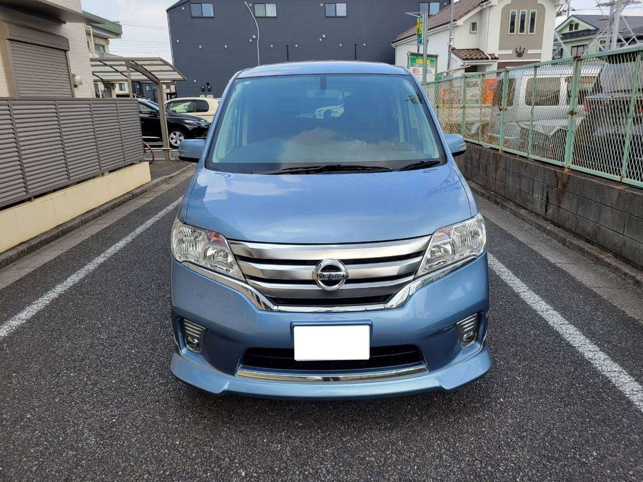 セレナ　ハイウェイスターS  HYBRID