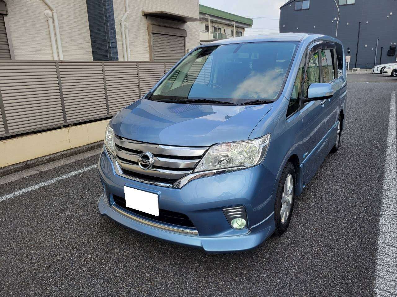 セレナ　ハイウェイスターS  HYBRID