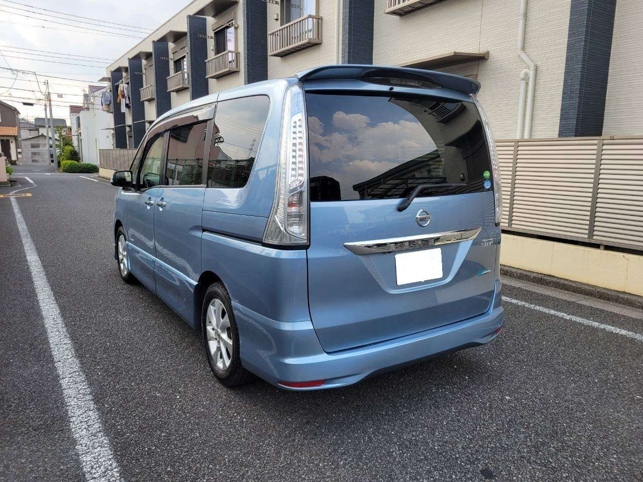 セレナ　ハイウェイスターS  HYBRID