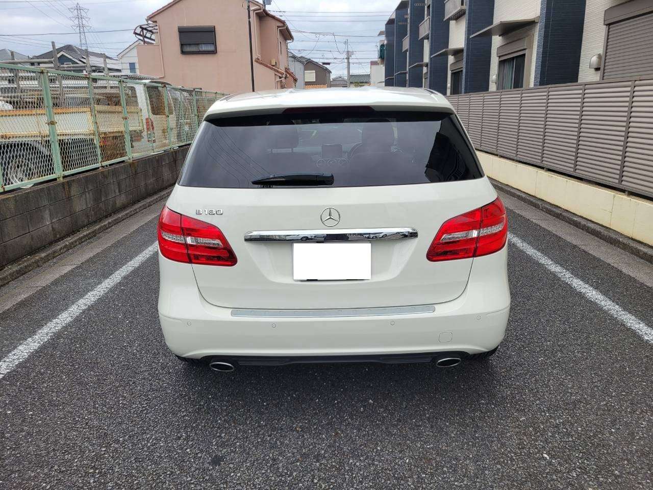 ベンツB180スポーツ 　ナイトパッケージ