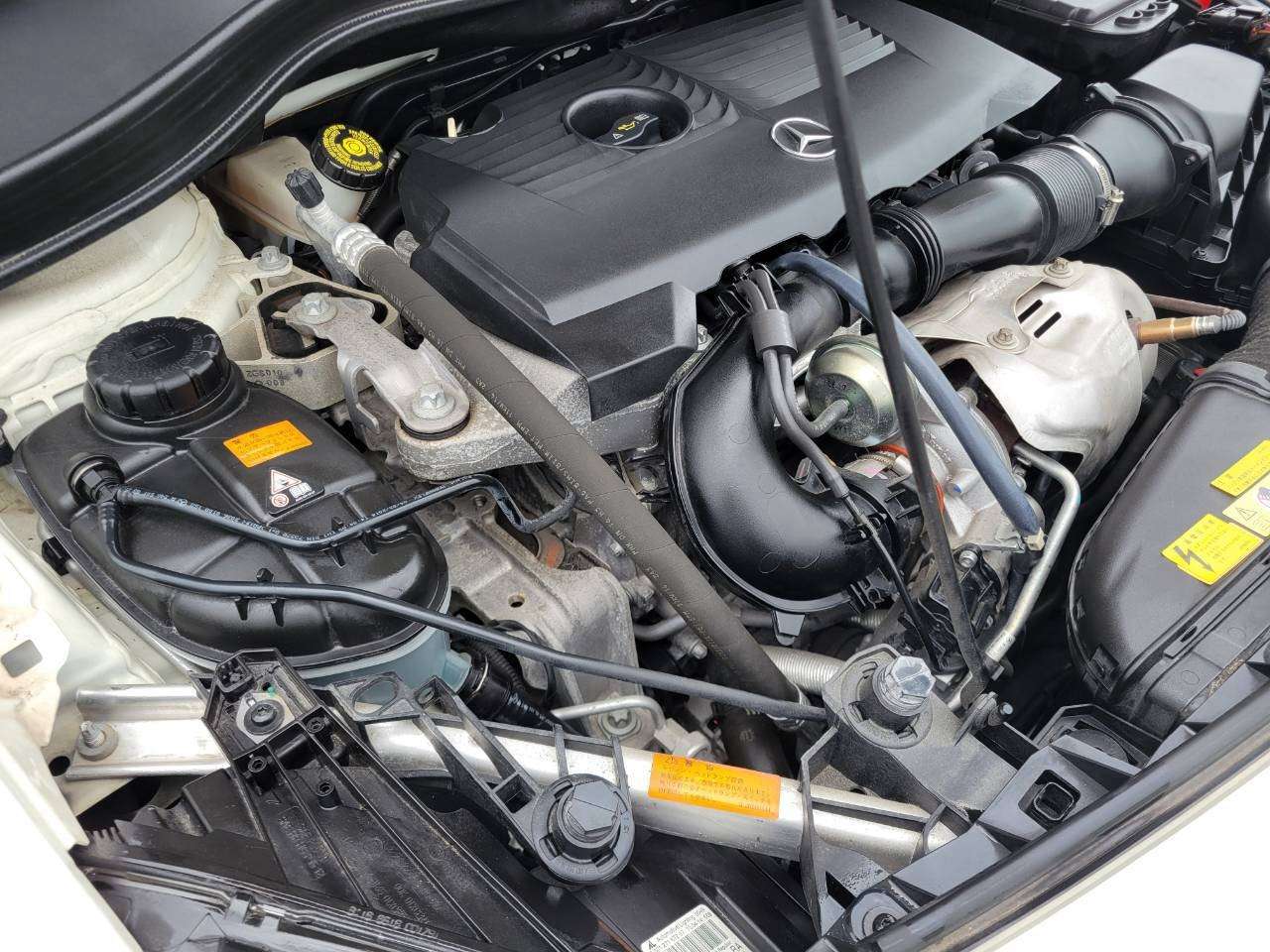 ベンツB180スポーツ 　ナイトパッケージ