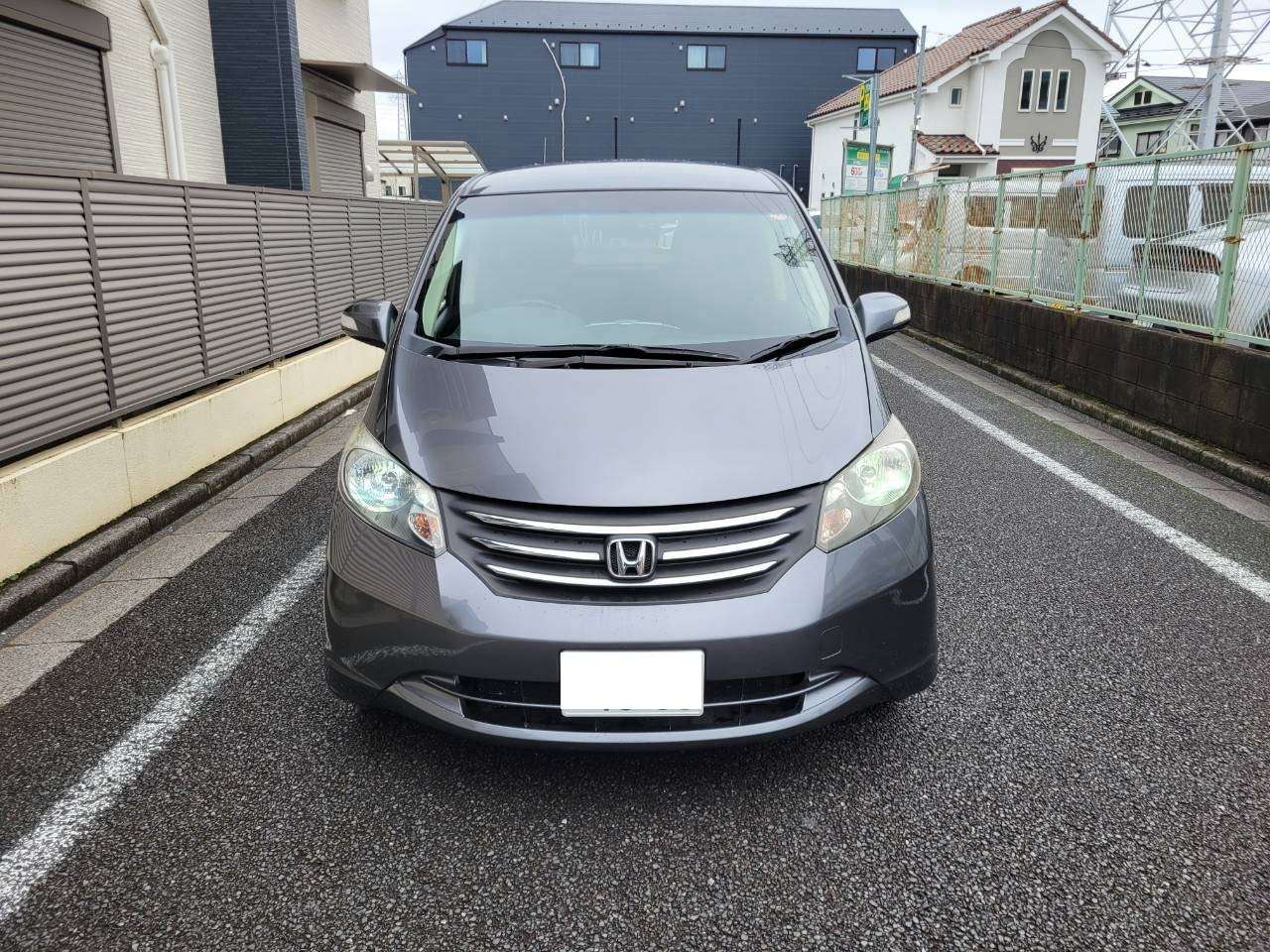 フリード　Gエアロ　ハイウェイエディション　7人乗