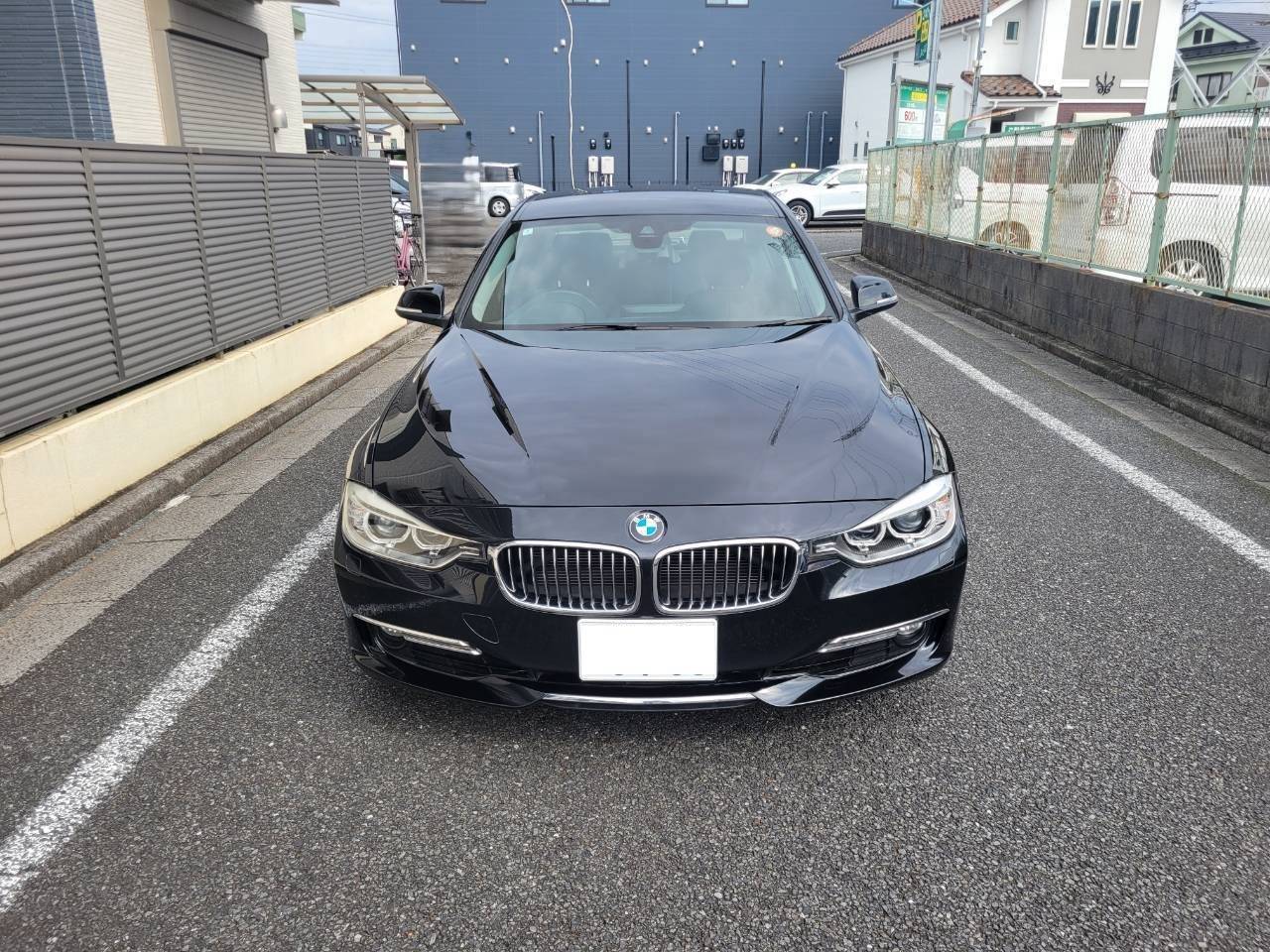 BMＷ320i　ラグジュアリー