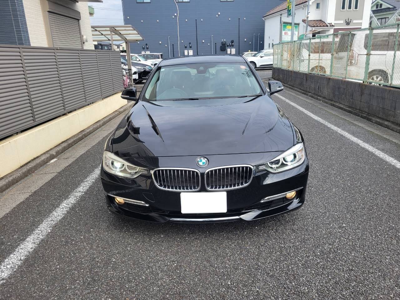 BMＷ320i　ラグジュアリー