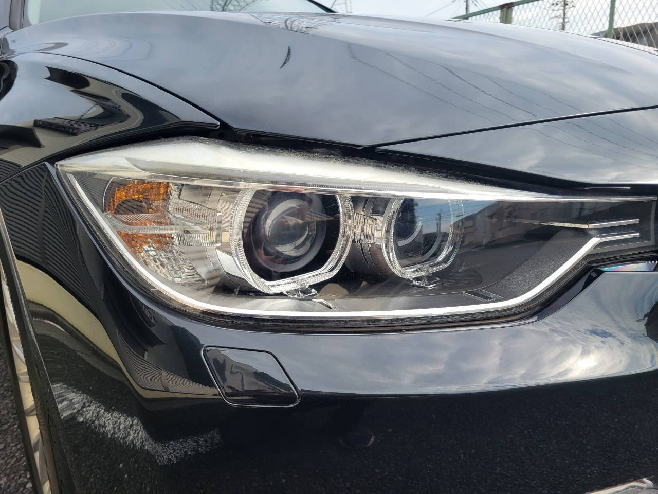 BMＷ320i　ラグジュアリー