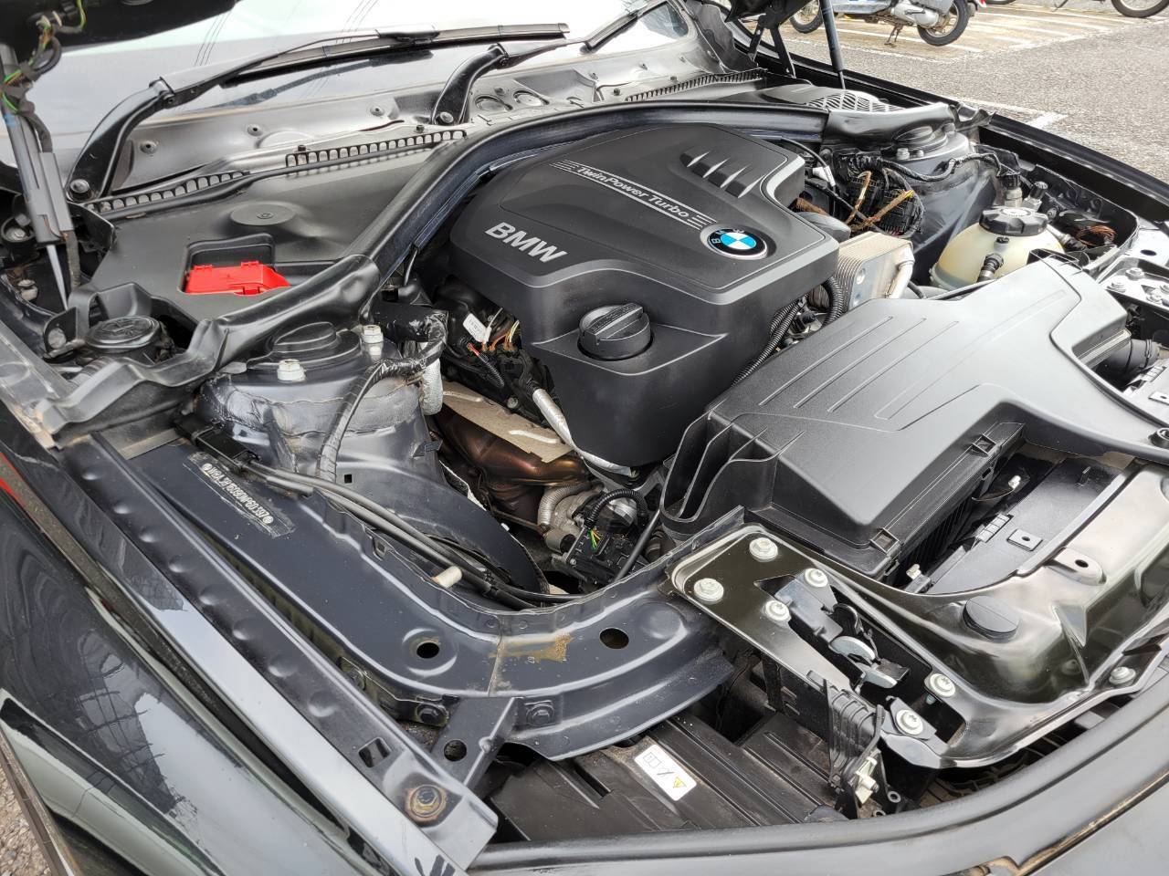 BMＷ320i　ラグジュアリー